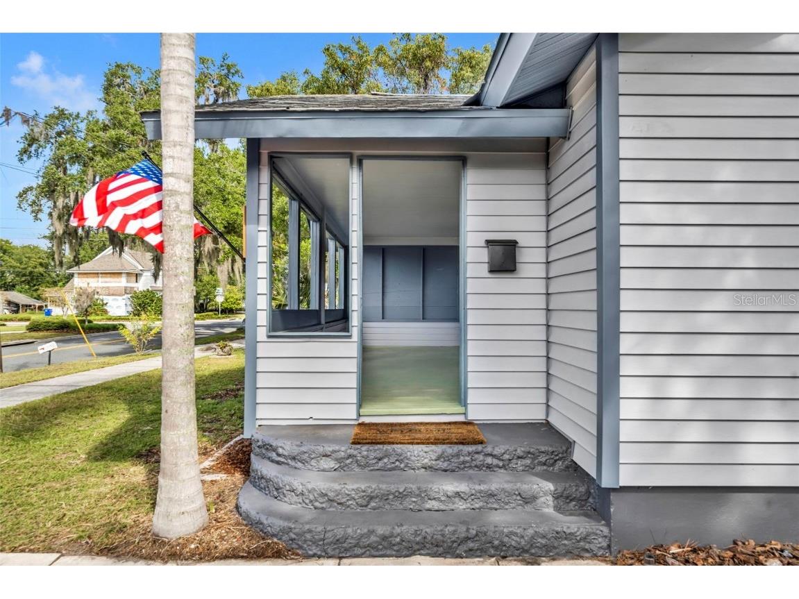 214 N New Hampshire Avenue Tavares FL 32778 O6356656 image5