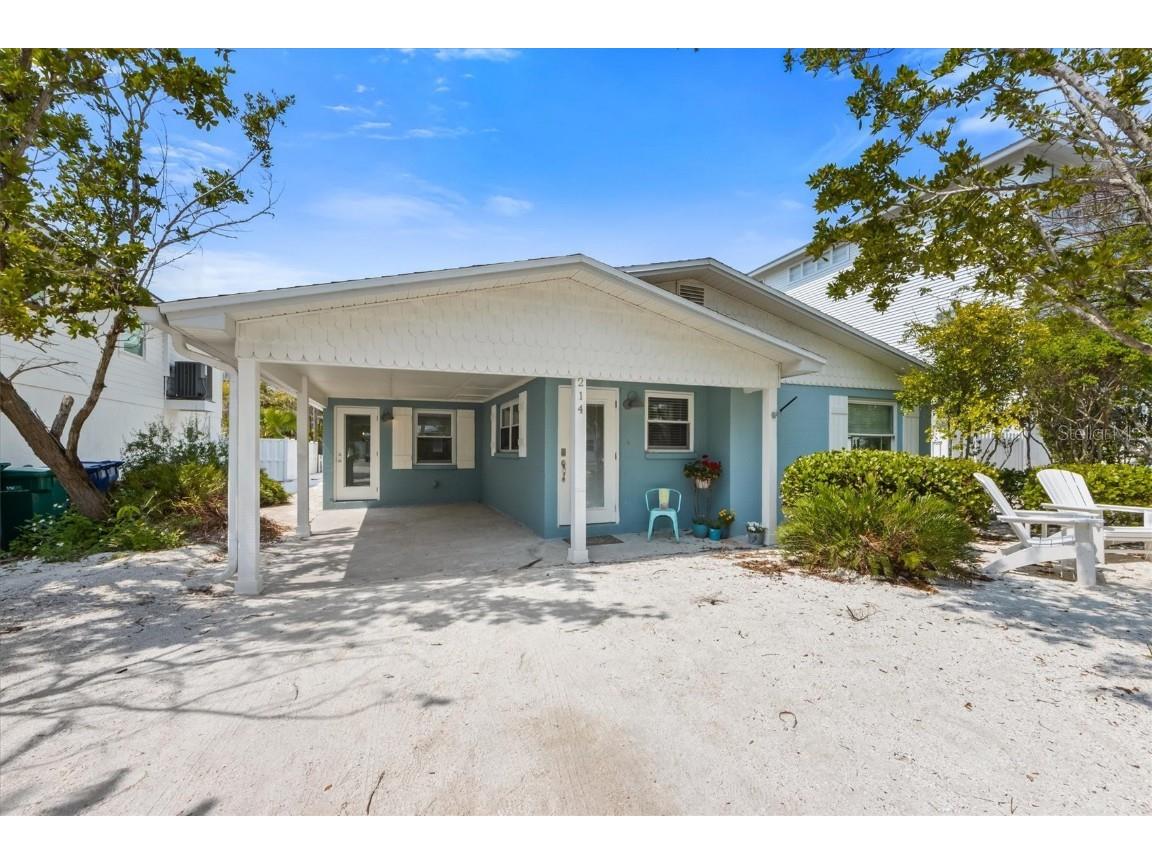 214 Palm Avenue Anna Maria FL 34216 A4647124 image1