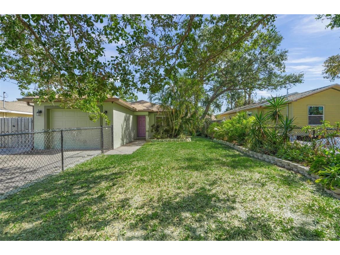 214 Patterson Avenue Osprey FL 34229 A4629150 image1
