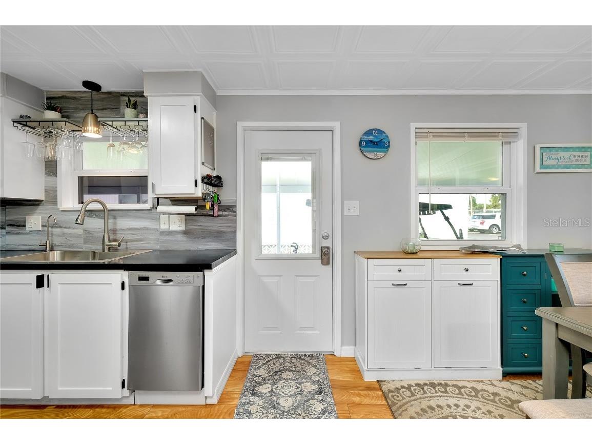 214 Roma Road Venice FL 34285 N6140206 image3