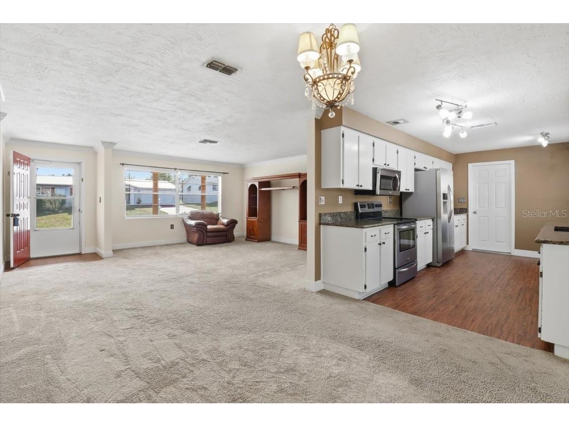 214 S Monroe Street Beverly Hills FL 34465 OM714634 image10