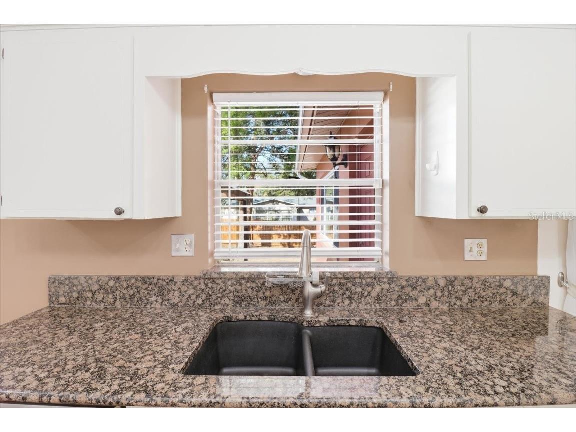 214 S Monroe Street Beverly Hills FL 34465 OM714634 image16