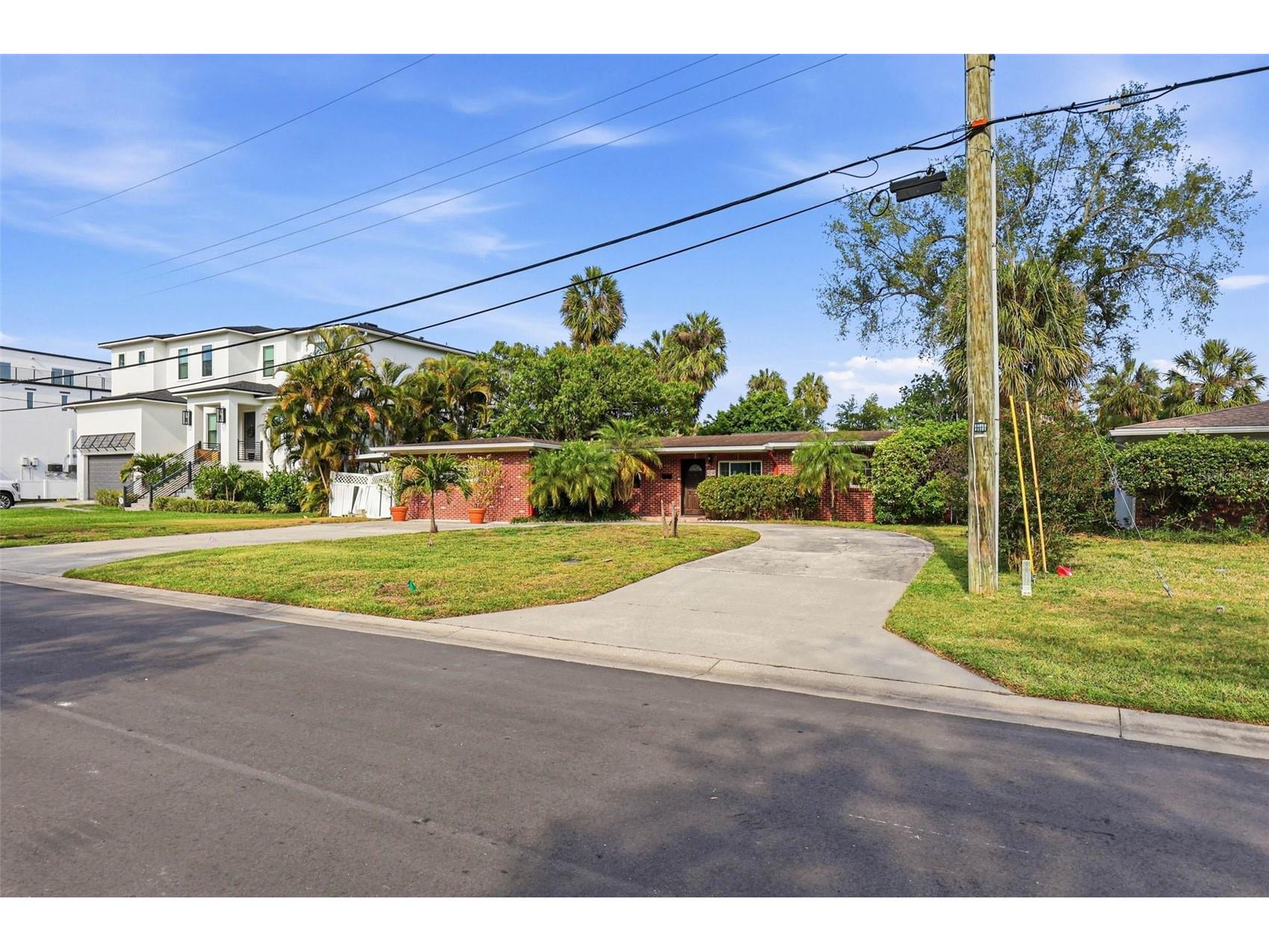 214 S Occident Street Tampa FL 33609 TB8497437 image1