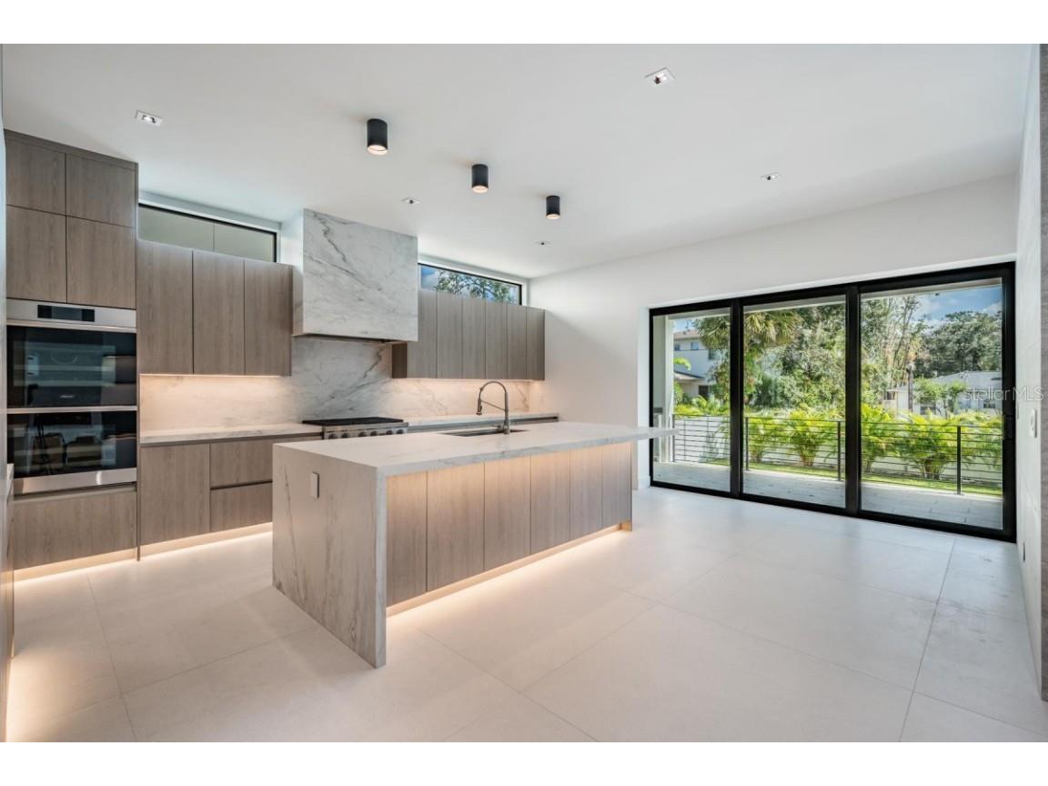 214 S Renellie Drive Tampa FL 33609 A4621830 image13