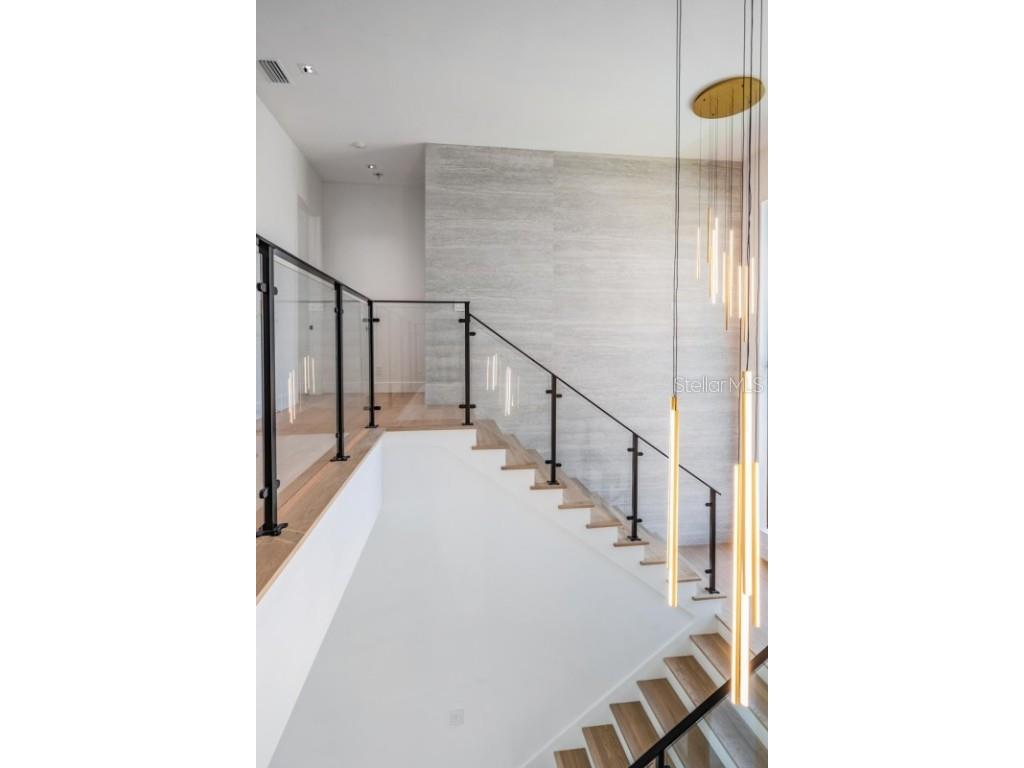 214 S Renellie Drive Tampa FL 33609 A4621830 image18