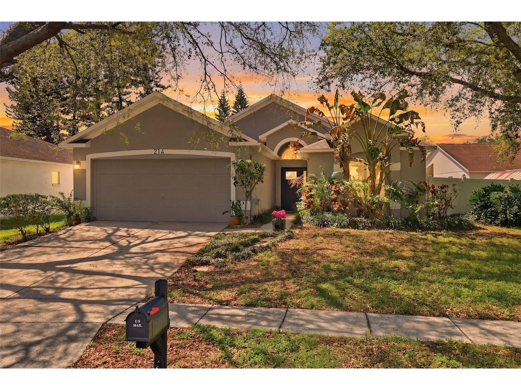 214 Sacramento Street Valrico FL 33594 TB8488087 image1