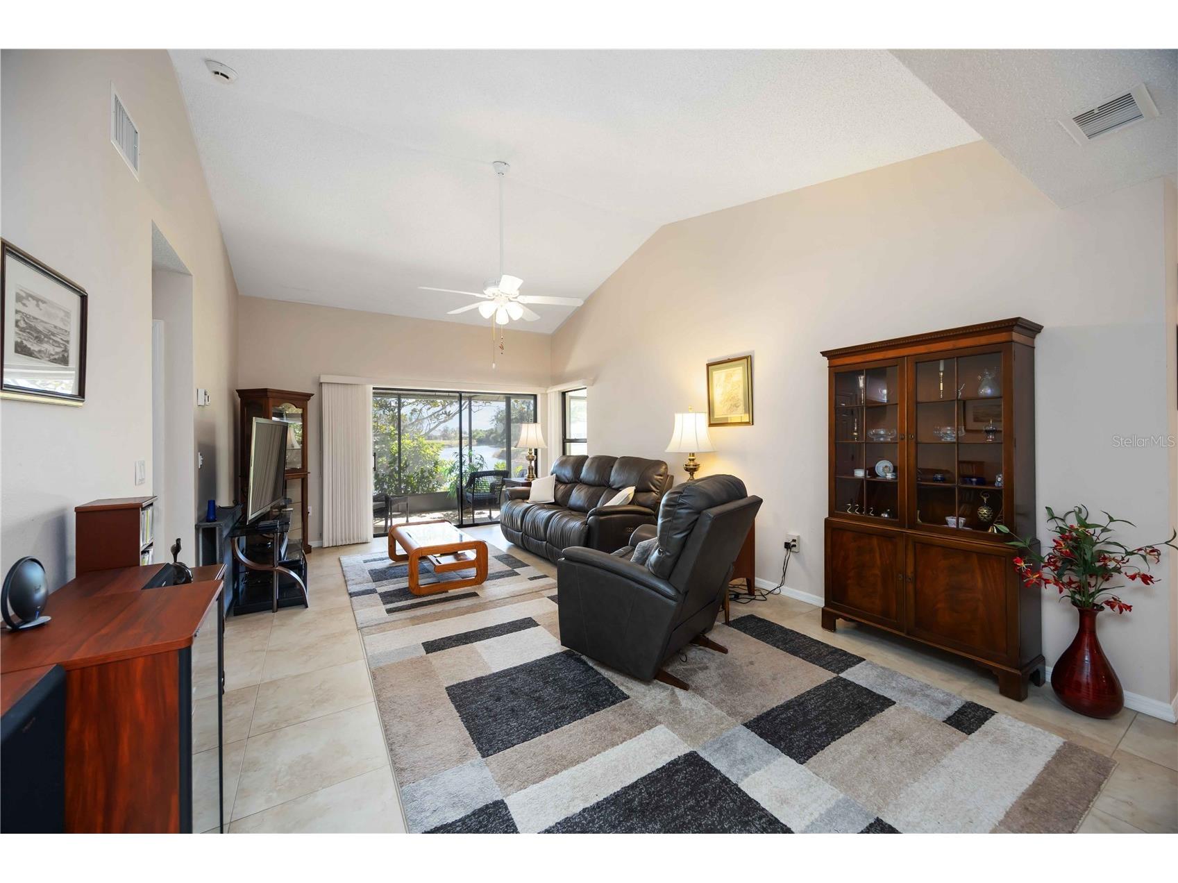 214 Southampton Drive #327 Venice FL 34293 N6141078 image3