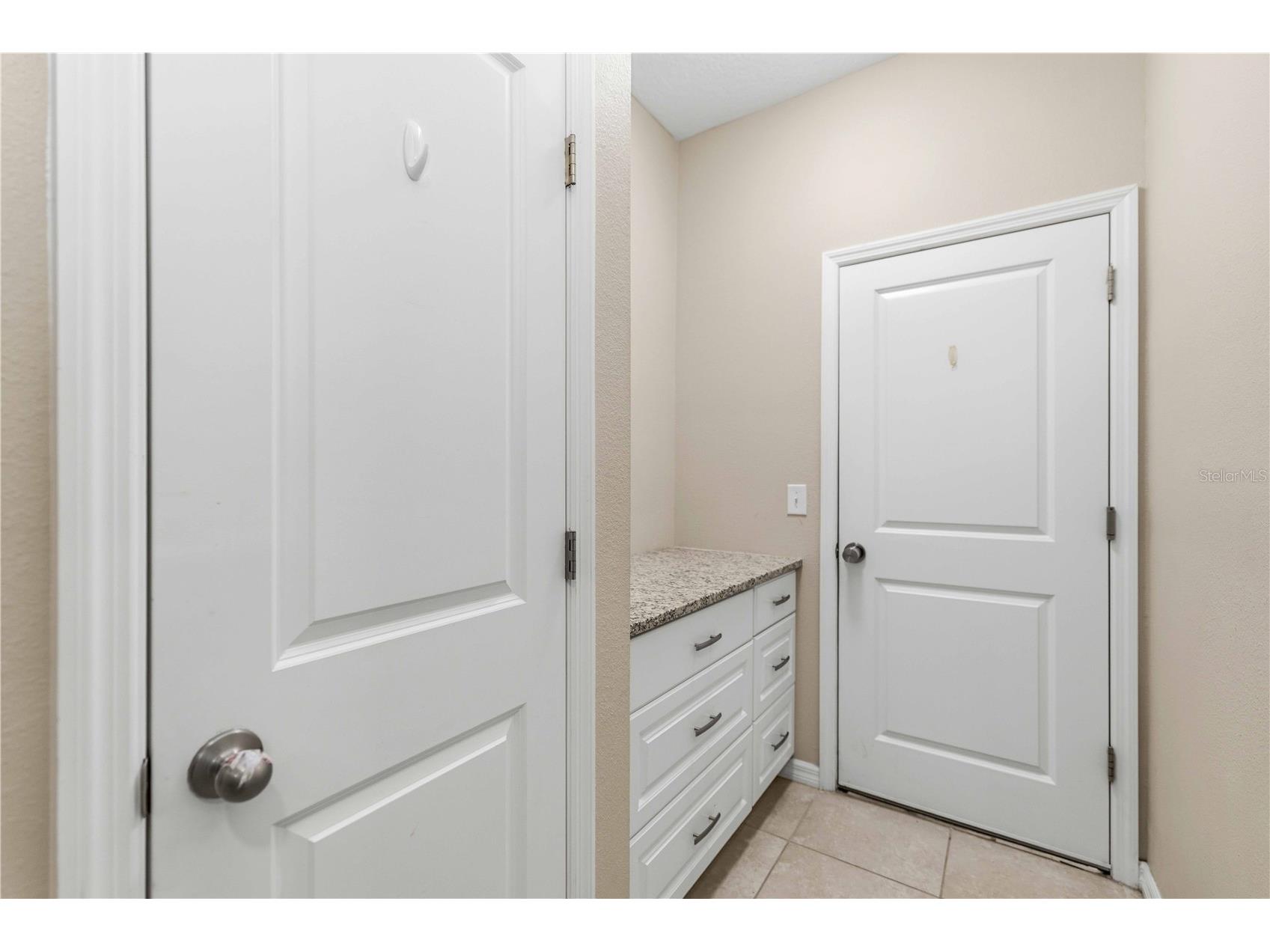 214 Tapa Parish Run Bradenton FL 34212 A4693820 image35