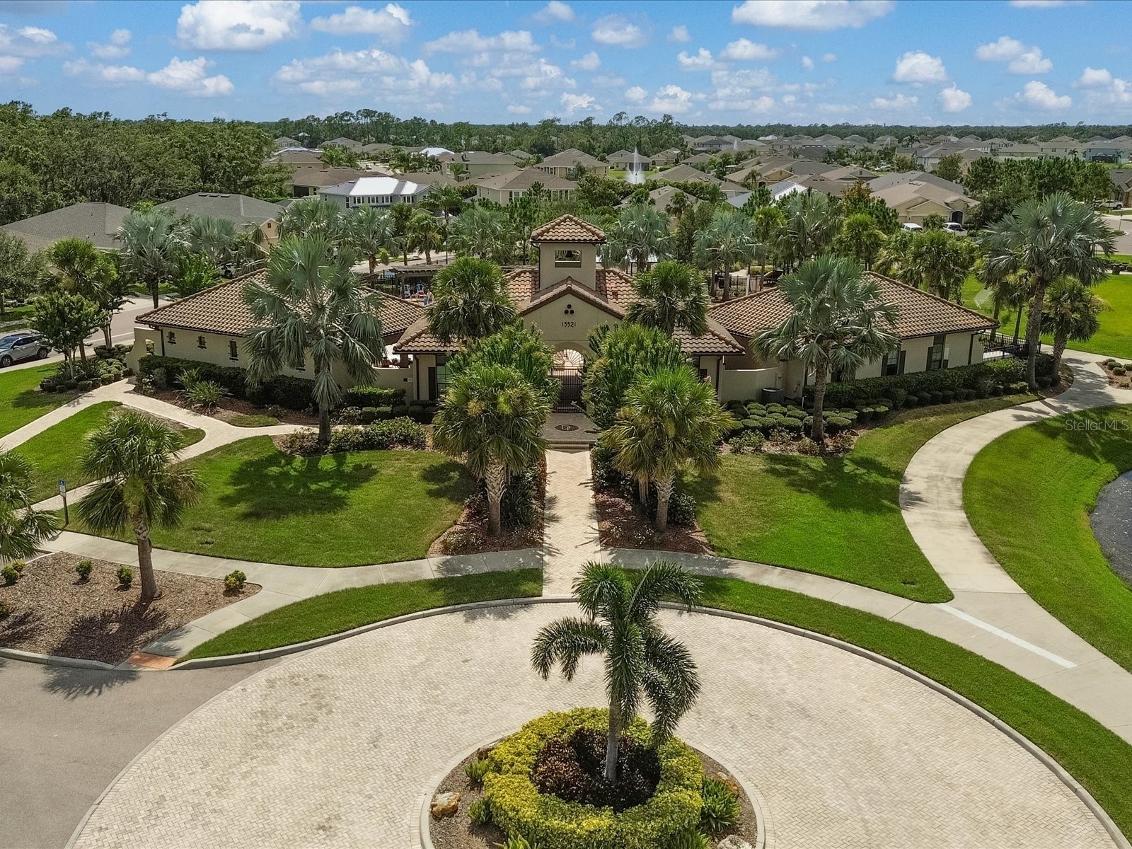 214 Tapa Parish Run Bradenton FL 34212 A4693820 image64