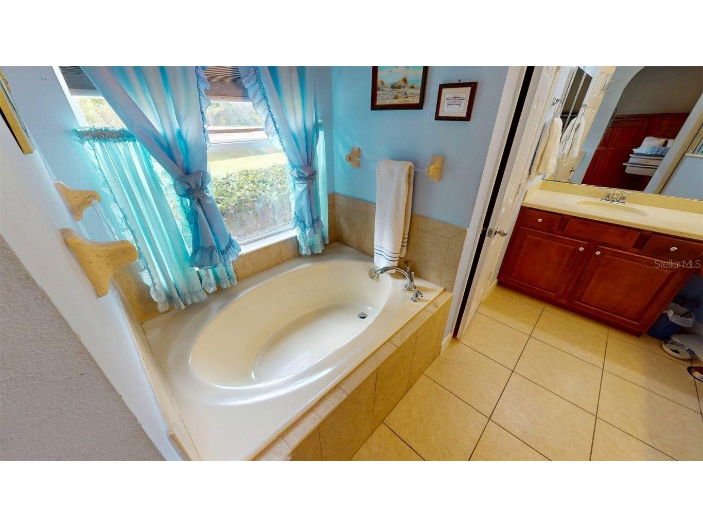 214 Victoria Trails Boulevard Deland FL 32724 V4945037 image16