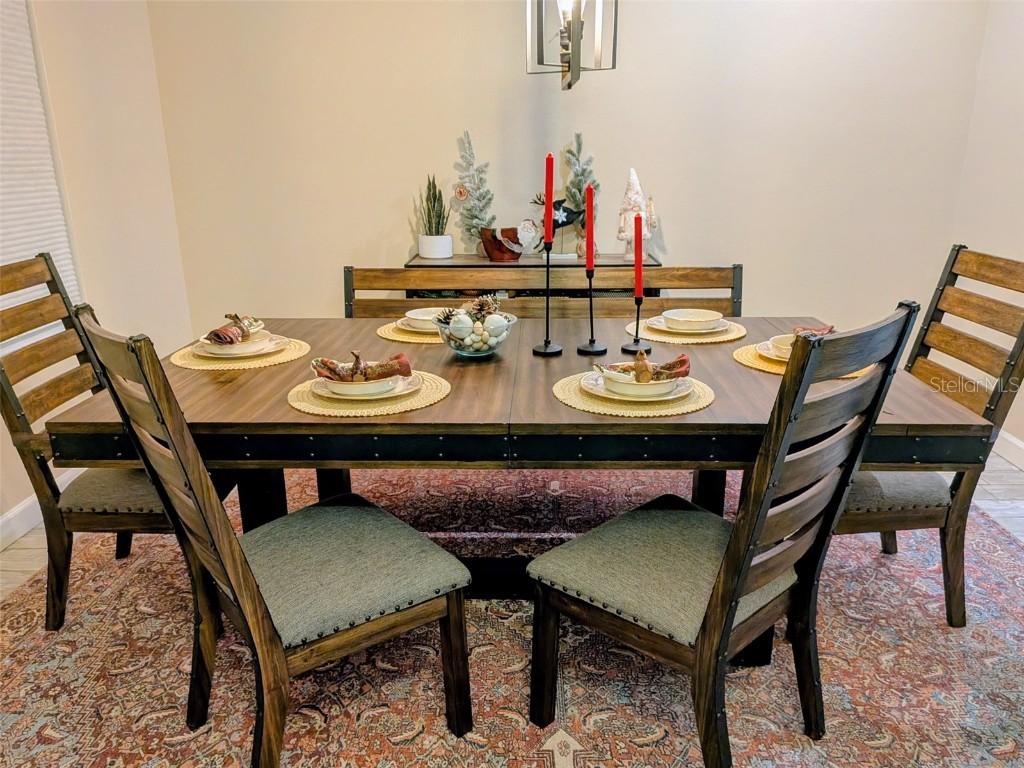 214 Victoria Trails Boulevard Deland FL 32724 V4945037 image6