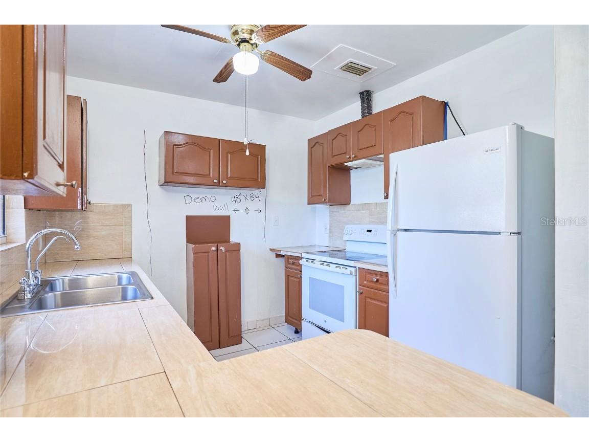 214 W Elm Street Tampa FL 33604 C7518378 image10