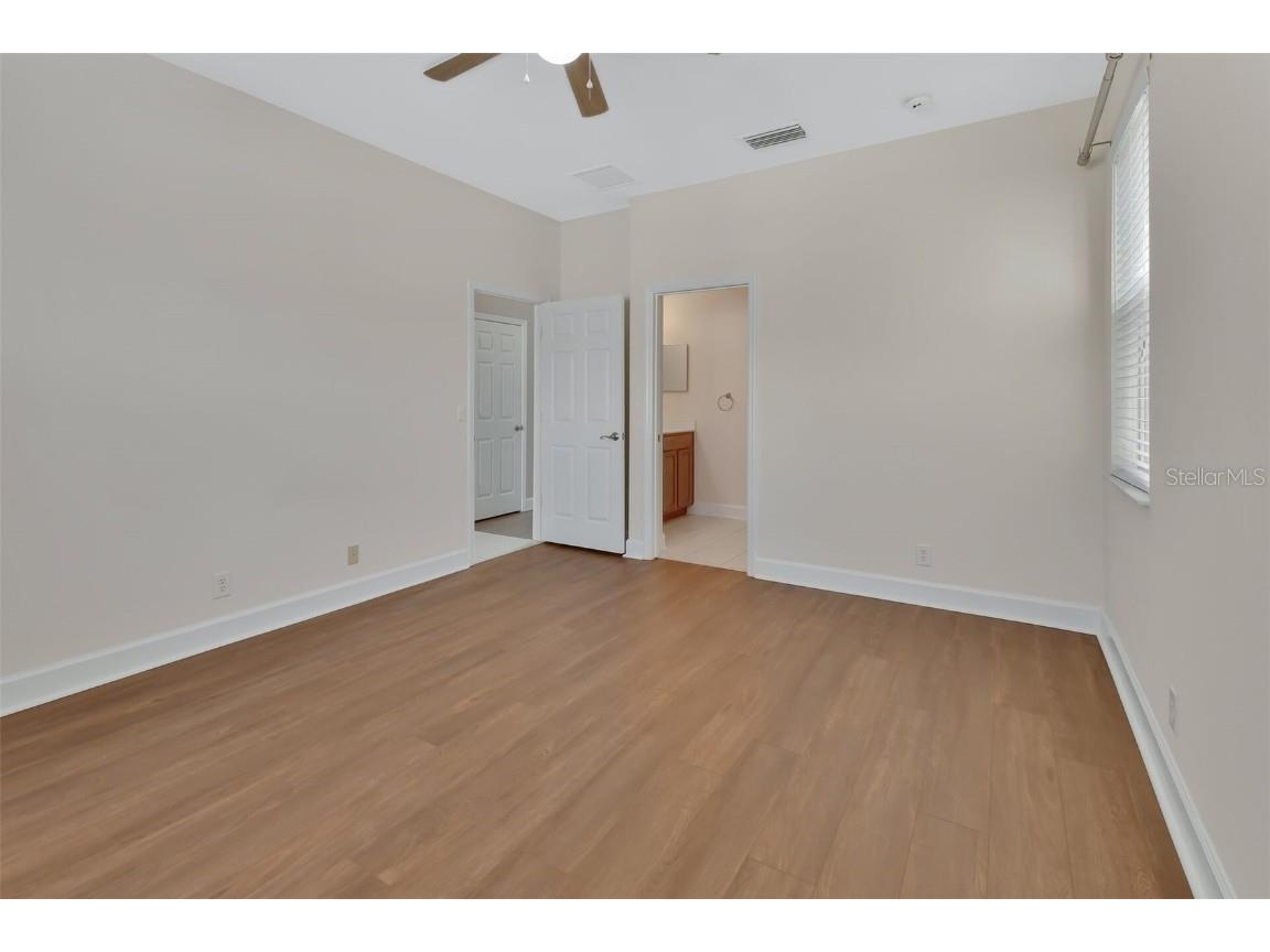 214 Woodhouse Lane Deland FL 32724 V4943414 image17