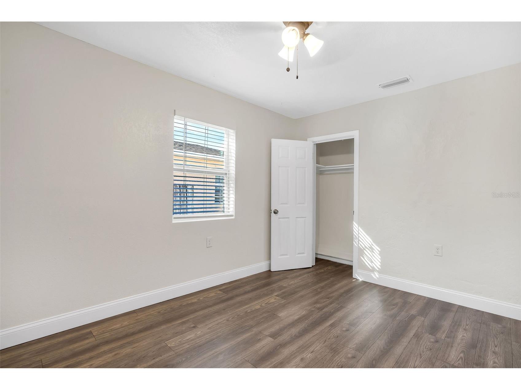 2140 22nd Avenue N Saint Petersburg FL 33713 TB8464769 image17