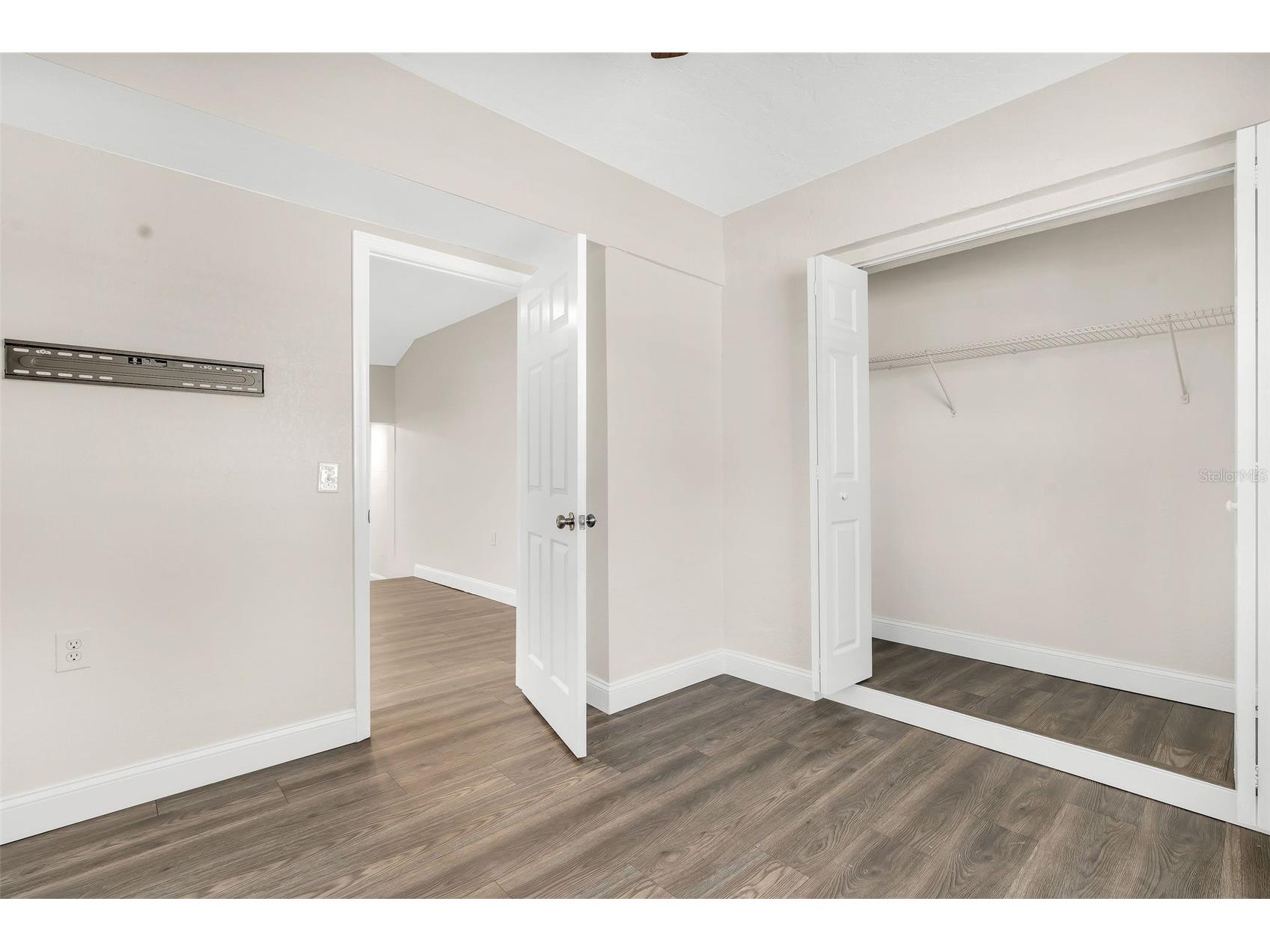 2140 22nd Avenue N Saint Petersburg FL 33713 TB8464769 image26