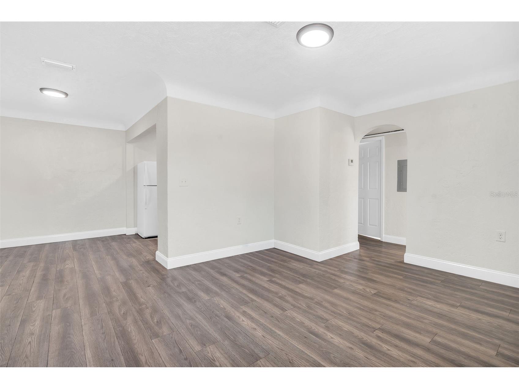 2140 22nd Avenue N Saint Petersburg FL 33713 TB8464769 image7