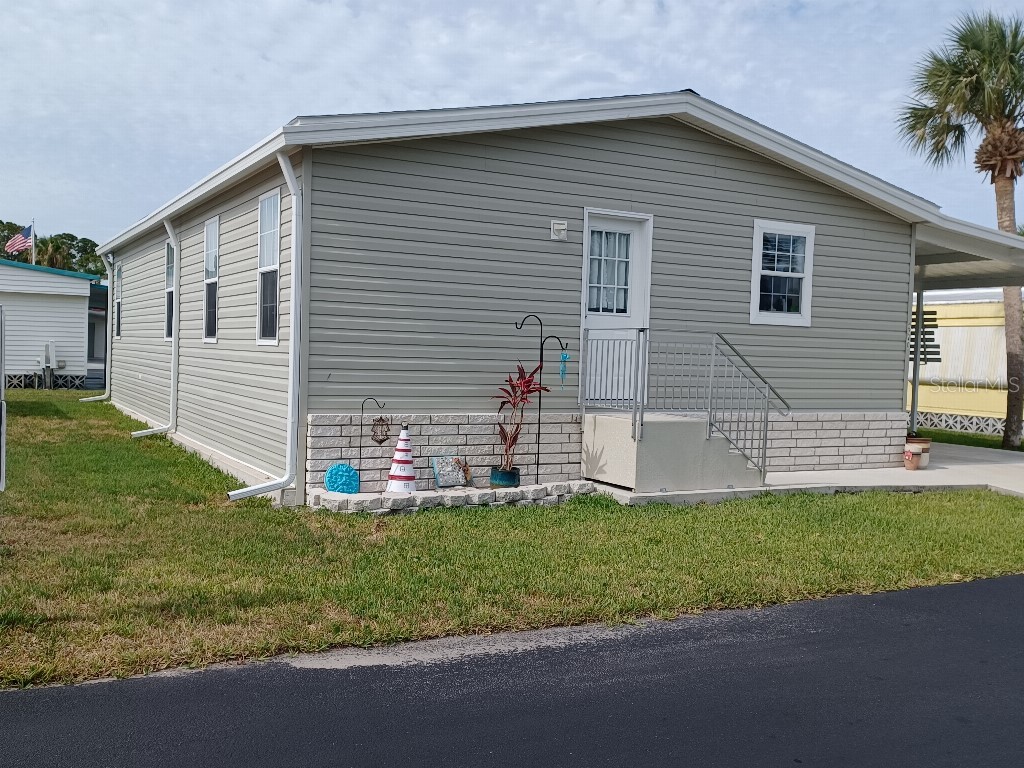 2140 Gondola Drive Sarasota FL 34238 T3453068 image2