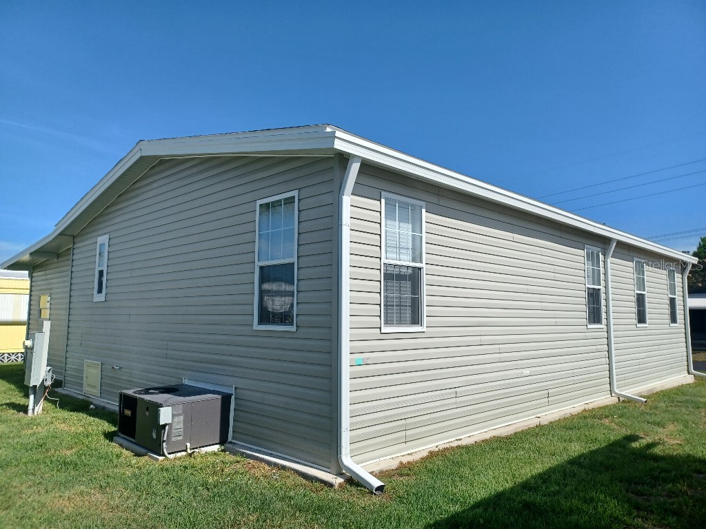 2140 Gondola Drive Sarasota FL 34238 T3453068 image3