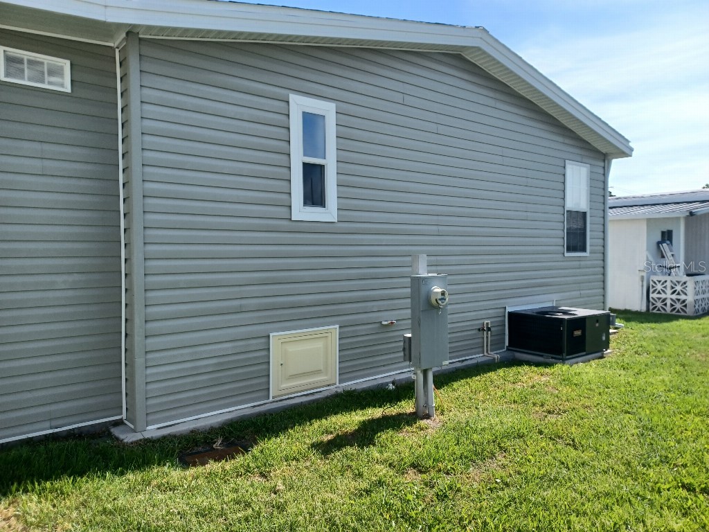 2140 Gondola Drive Sarasota FL 34238 T3453068 image4