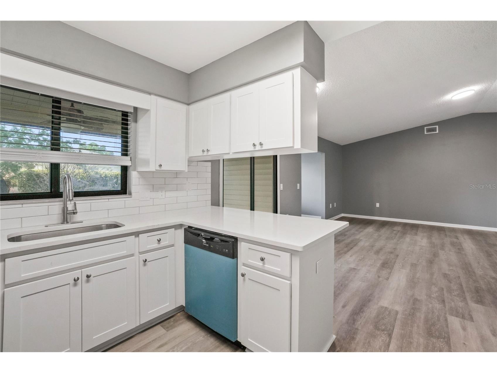 2140 Grand Cypress Drive Lakeland FL 33810 TB8489813 image16
