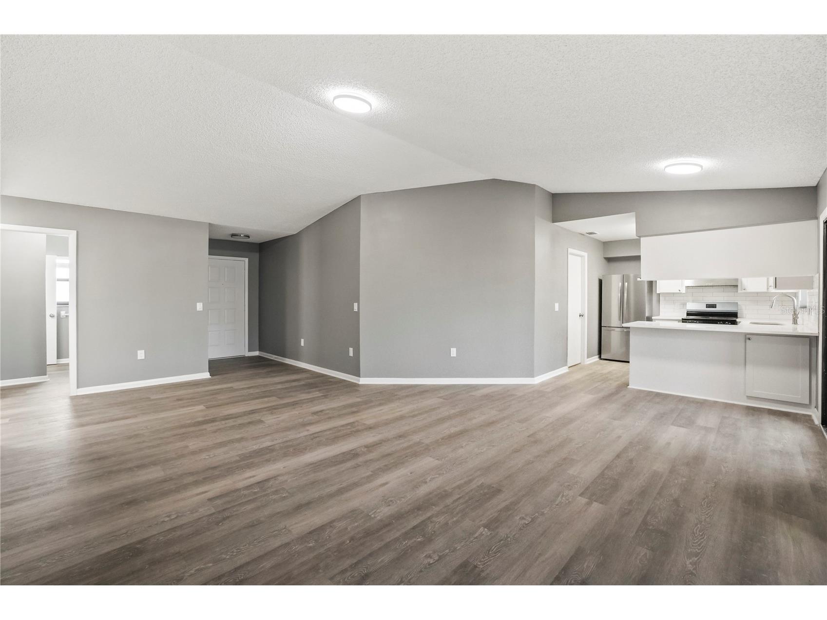 2140 Grand Cypress Drive Lakeland FL 33810 TB8489813 image21