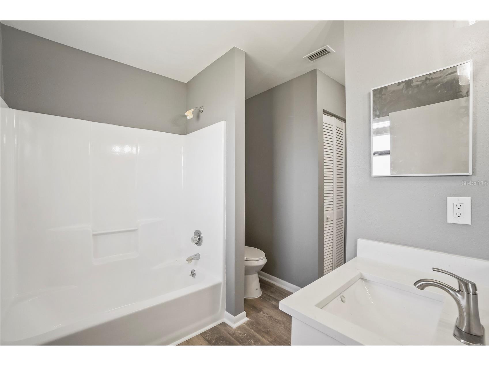 2140 Grand Cypress Drive Lakeland FL 33810 TB8489813 image29