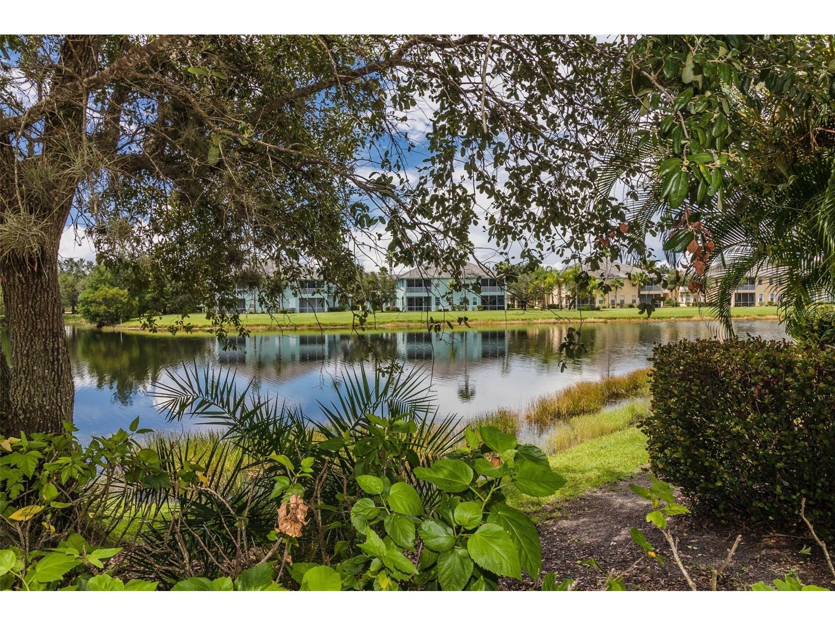 2140 Heron Lake Drive #204 Punta Gorda FL 33983 C7495097 image42