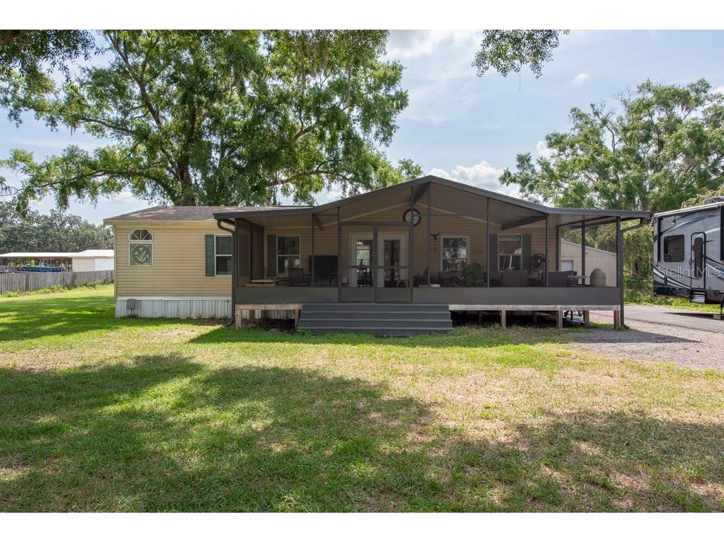 2140 Hinson Road Dover FL 33527 TB8391825 image1
