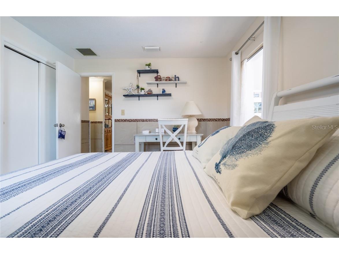 2140 Pinehurst Street Sarasota FL 34231 A4538270 image15