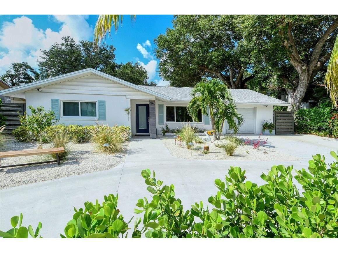 2140 Sunnyside Lane Sarasota FL 34239 A4602880 image1