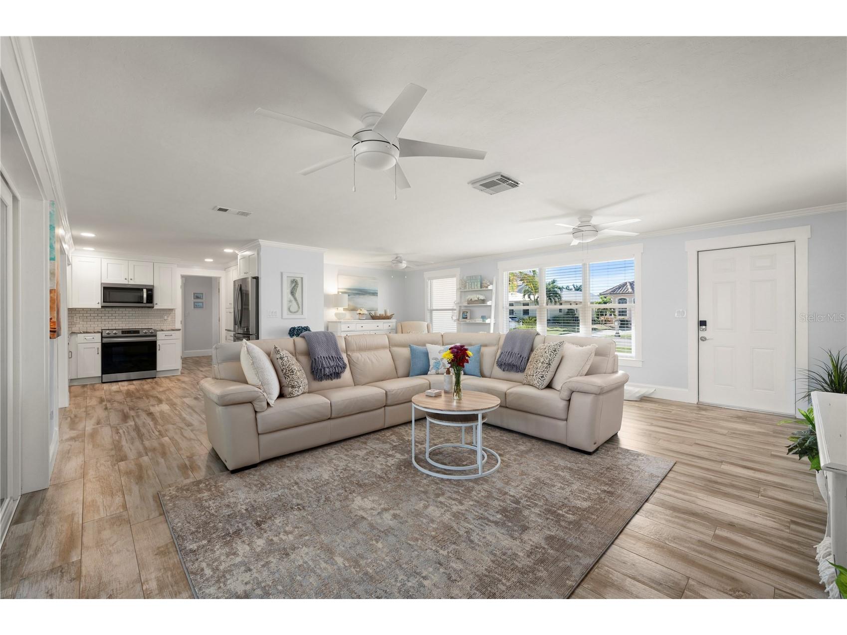 2140 Via Seville Punta Gorda FL 33950 C7516839 image5