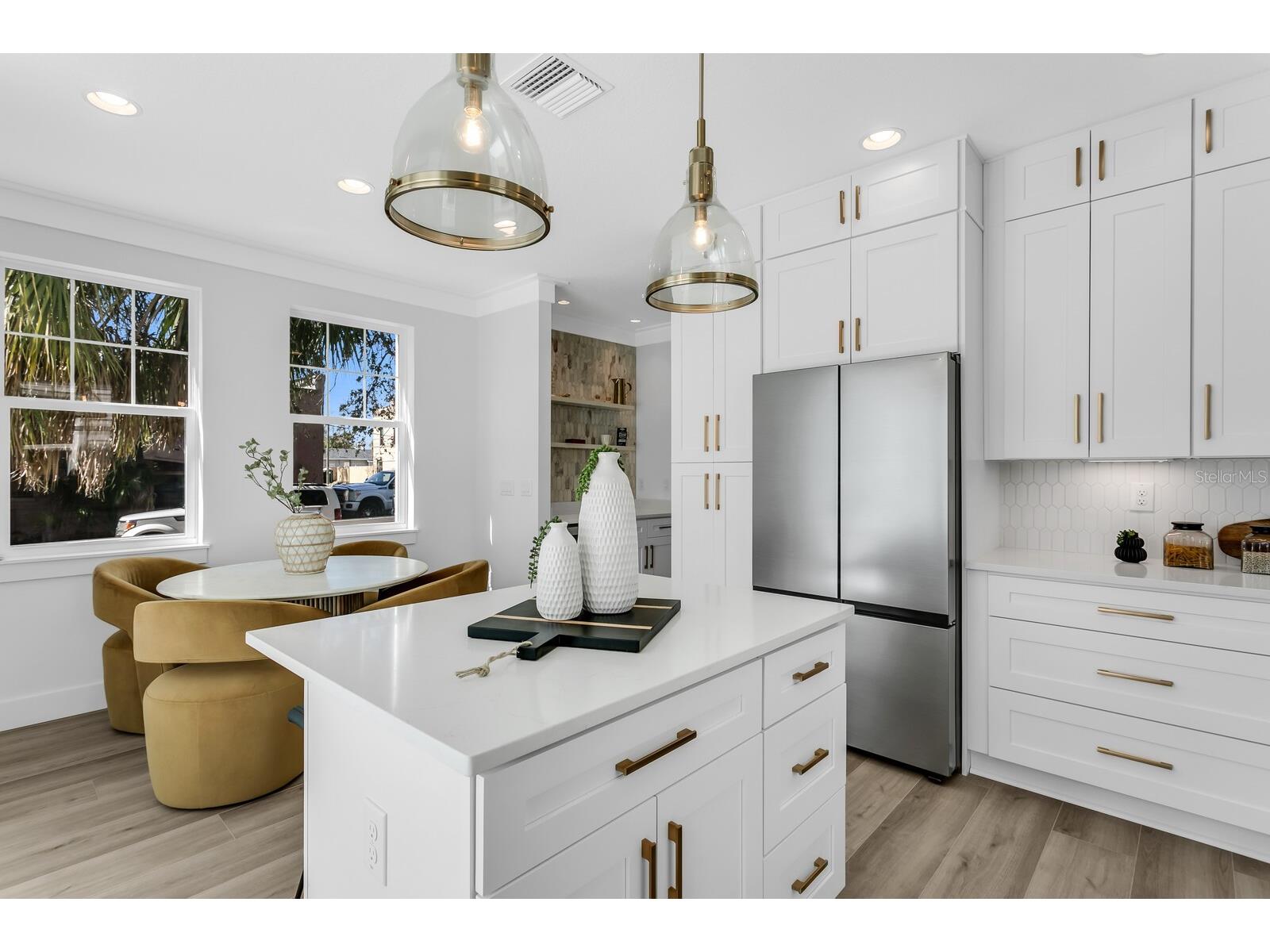 2140 W Chestnut Street Tampa FL 33607 TB8474505 image11