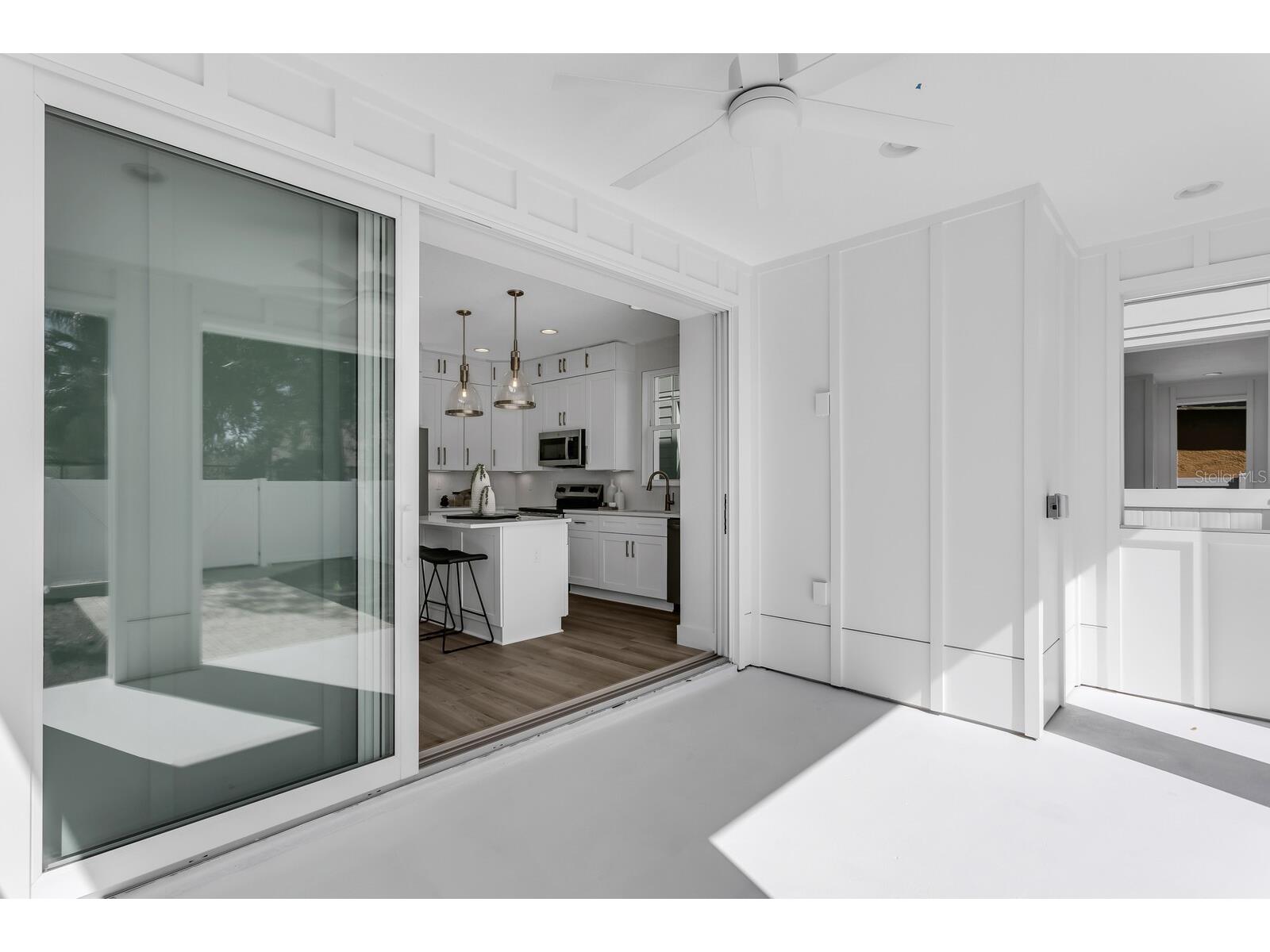 2140 W Chestnut Street Tampa FL 33607 TB8474505 image14