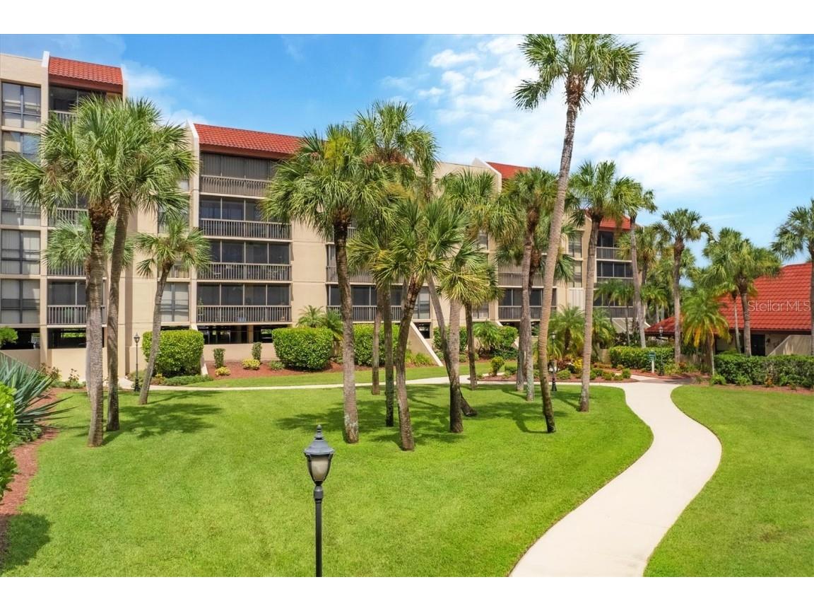 21405 Olean Boulevard #431 Port Charlotte FL 33952 D6138137 image1