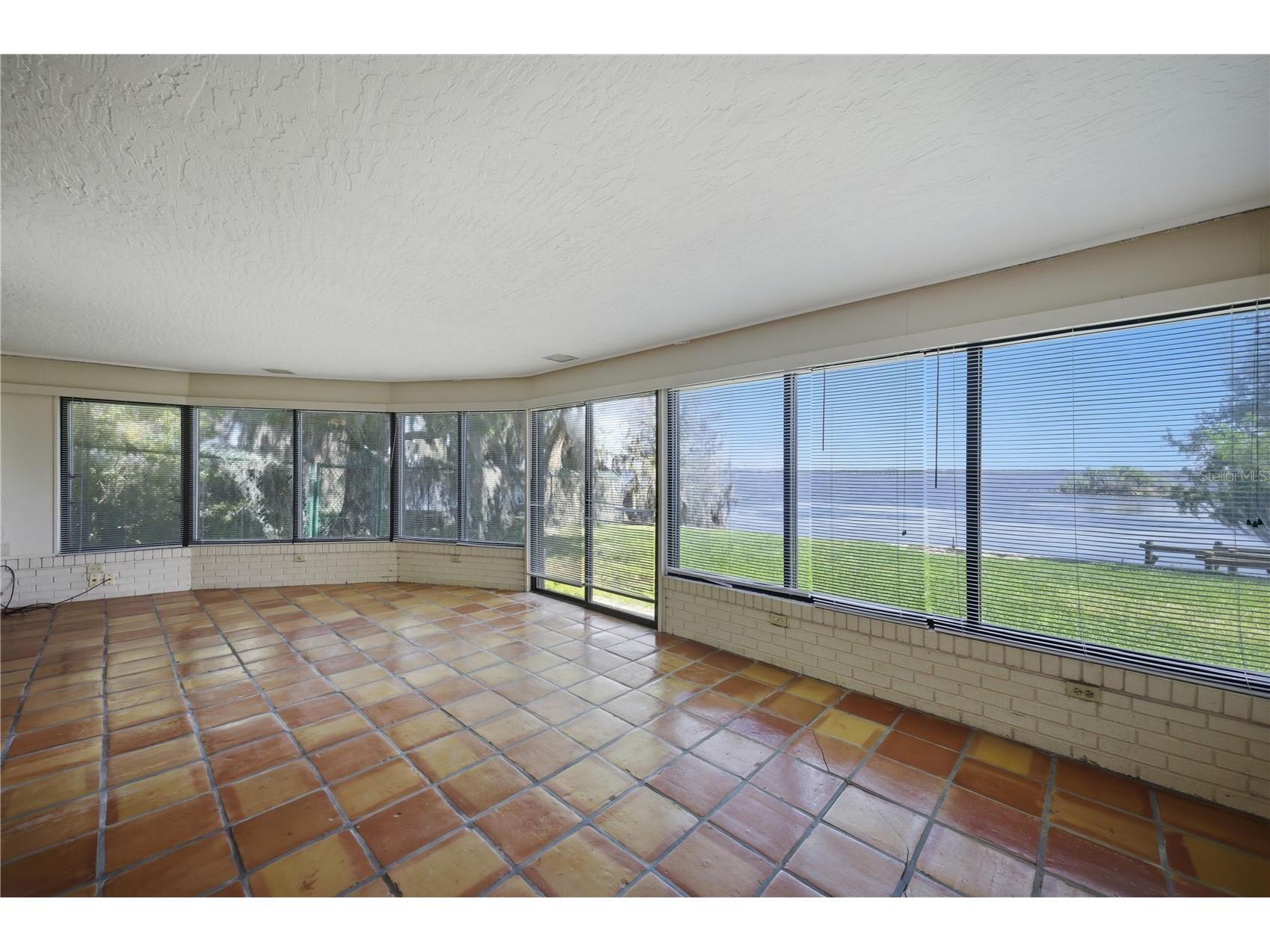 21407 NW 39th Court Micanopy FL 32667 - Orange Lake OM721615 image13