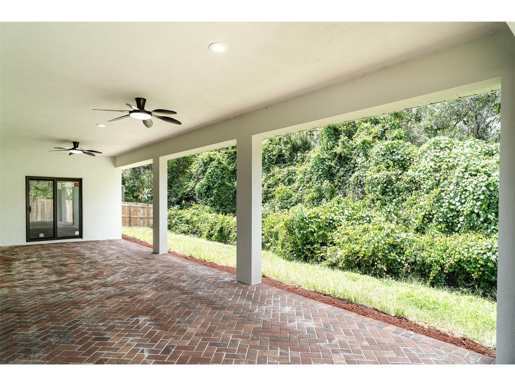 2141 Cork Oak Street Sarasota FL 34232 A4680749 image28