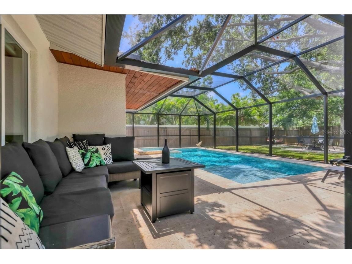 2141 Hyde Park Street Sarasota FL 34239 A4655596 image26