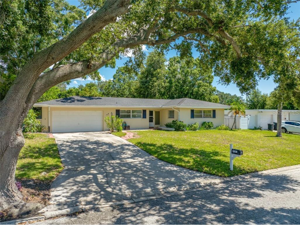 2141 Indian Avenue S Belleair Bluffs FL 33770 TB8411362 image1