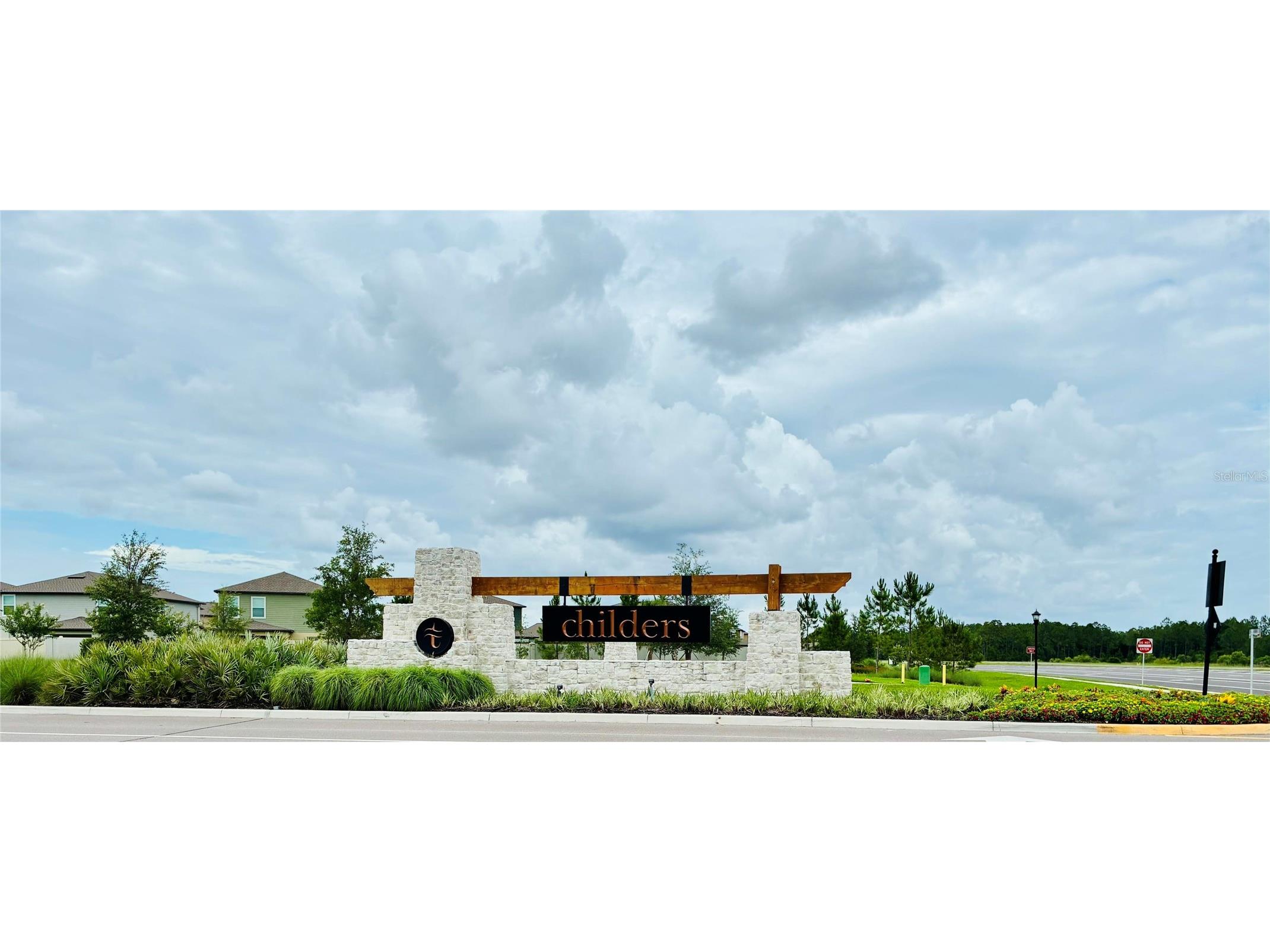 2141 Lanier Road Zephyrhills FL 33541 O6413718 image2