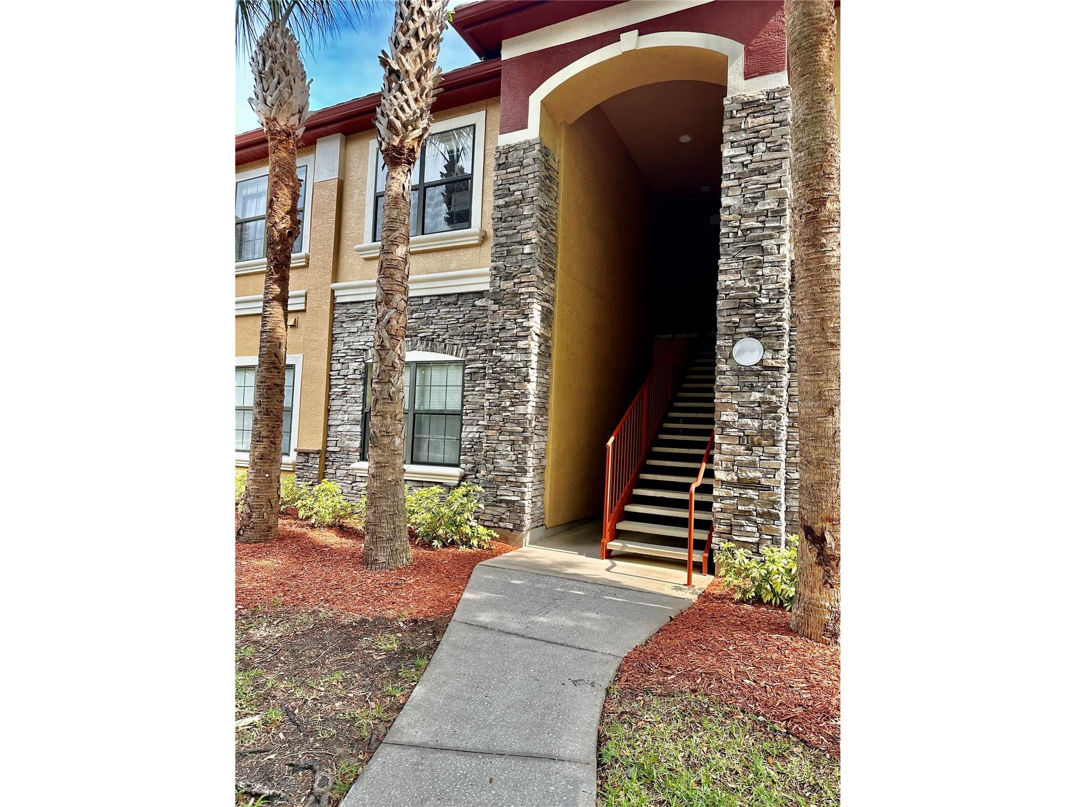 2141 Portofino Place #2827 Palm Harbor FL 34683 W7886032 image2