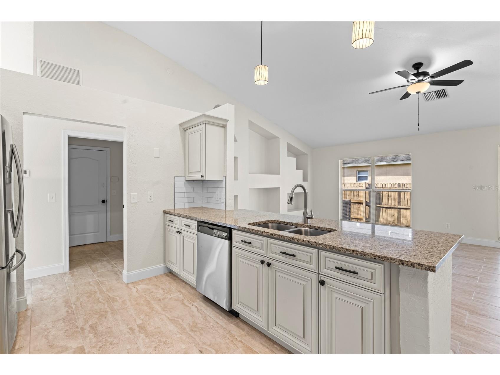 2141 SW Bayshore Boulevard Port Saint Lucie FL 34984 K4903428 image14