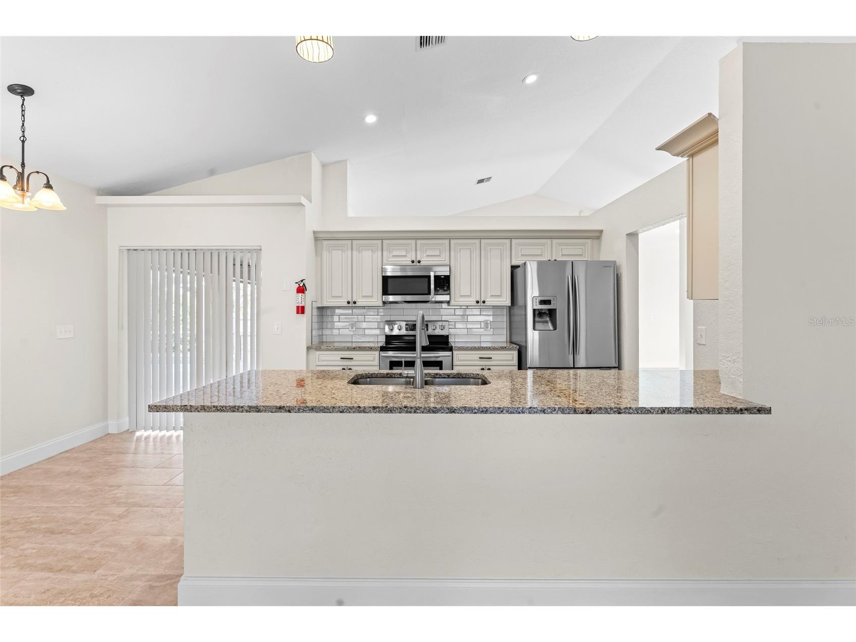 2141 SW Bayshore Boulevard Port Saint Lucie FL 34984 K4903428 image15