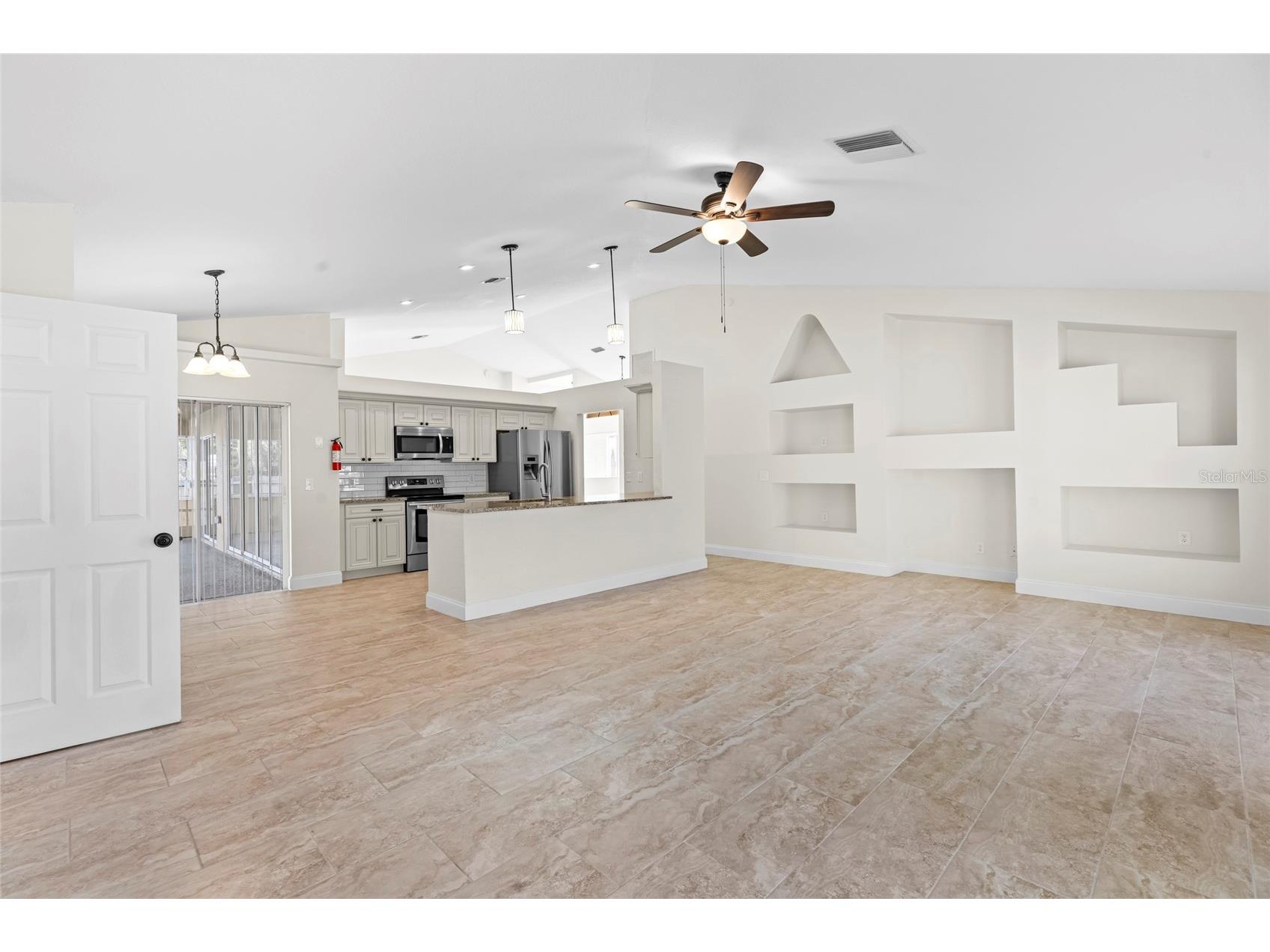 2141 SW Bayshore Boulevard Port Saint Lucie FL 34984 K4903428 image18