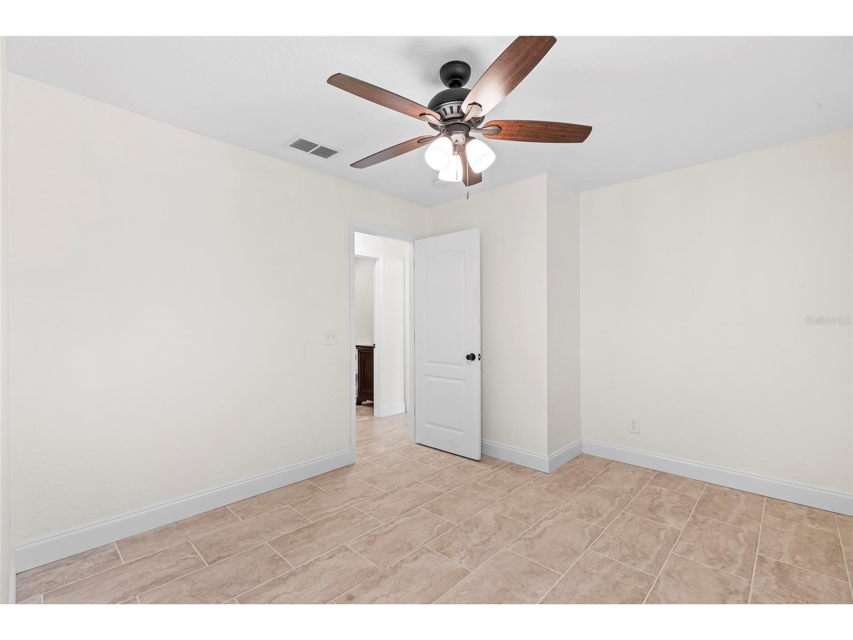 2141 SW Bayshore Boulevard Port Saint Lucie FL 34984 K4903428 image20