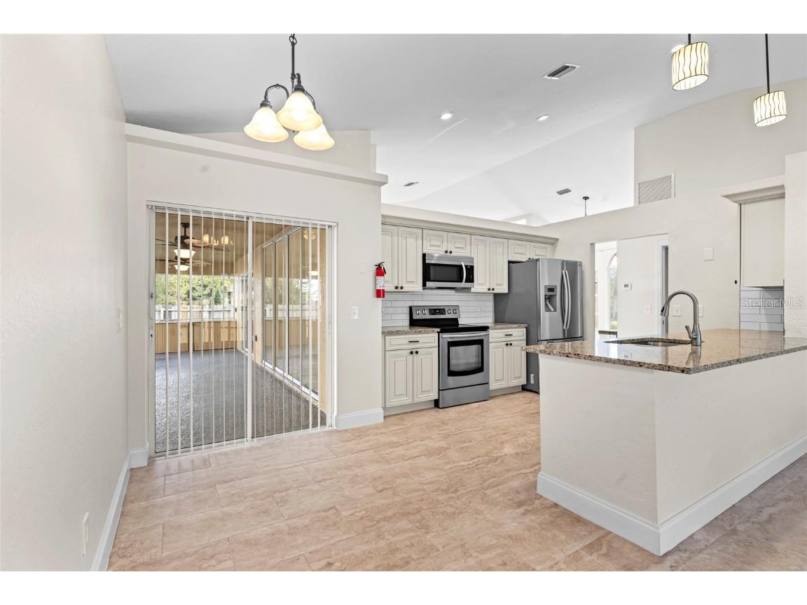 2141 SW Bayshore Boulevard Port Saint Lucie FL 34984 OK225715 image23