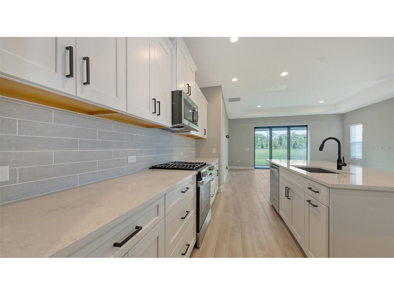 2142 Bamboo Palm Cove Bradenton FL 34212 A4659747 image10