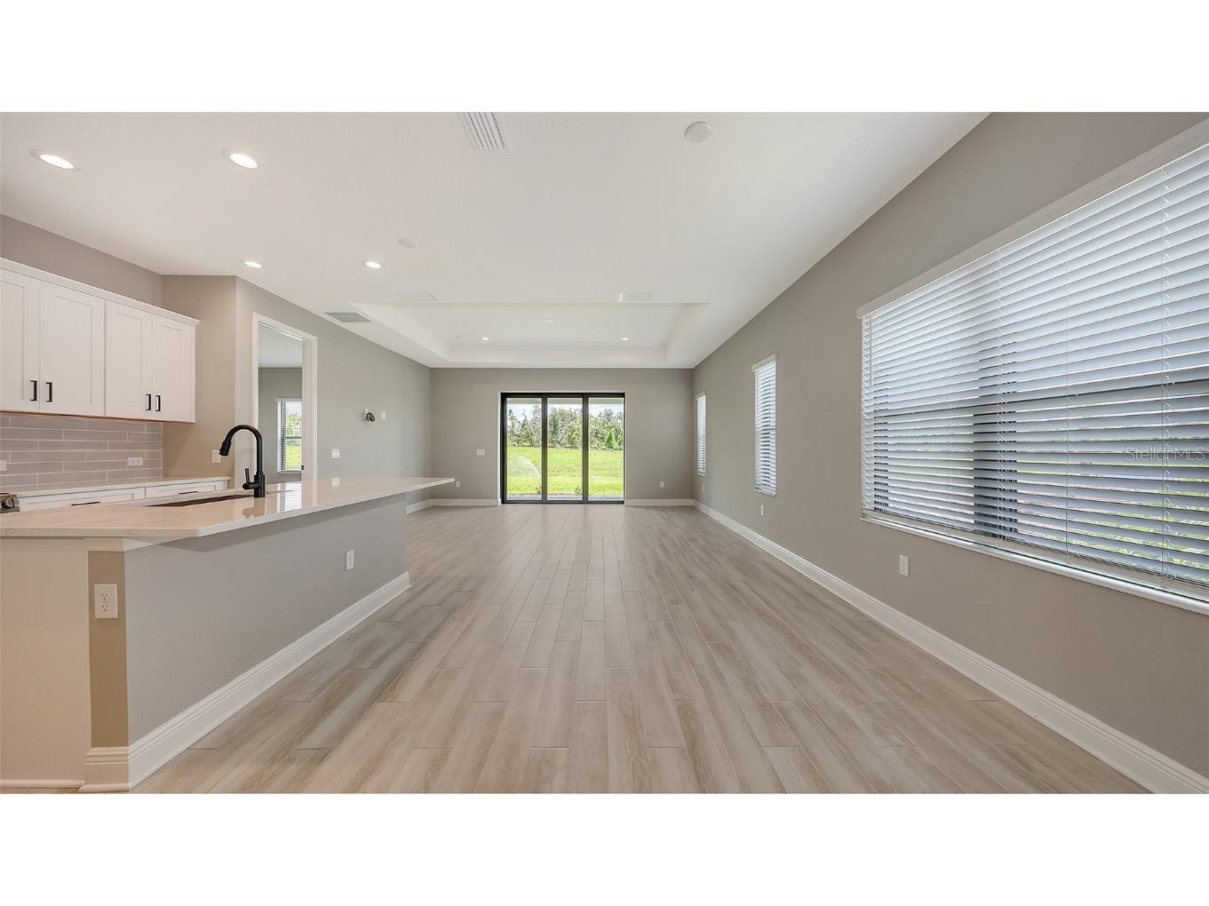 2142 Bamboo Palm Cove Bradenton FL 34212 A4659747 image4