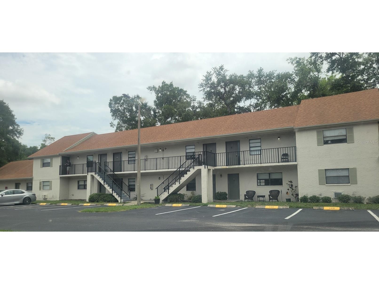 2142 Bradford Street #325 Clearwater FL 33760 W7887318 image1