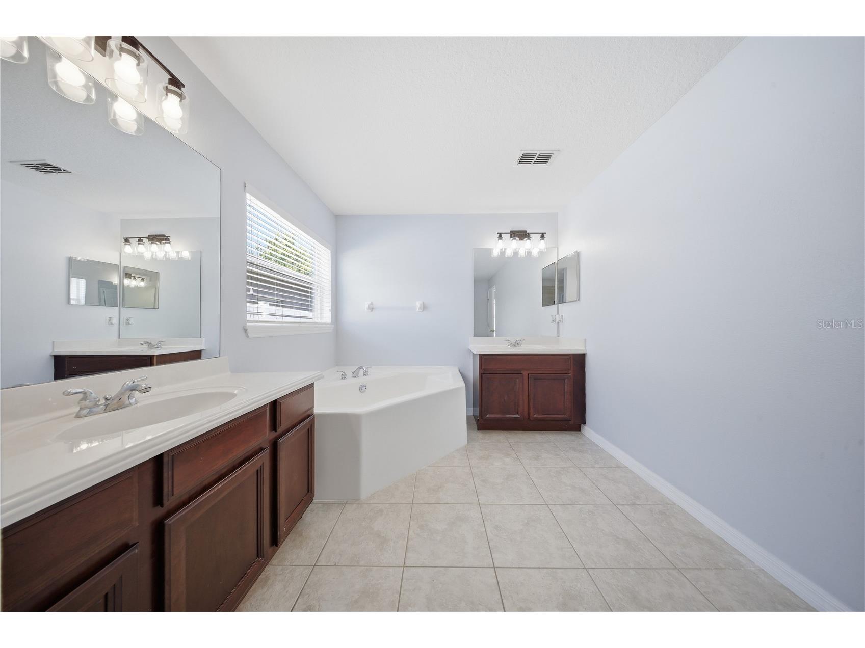 2142 Brandywine Falls Way Orlando FL 32824 O6404325 image22