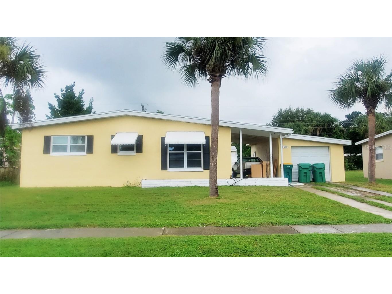 2142 Gerard Court Port Charlotte FL 33952 C7450328 image1